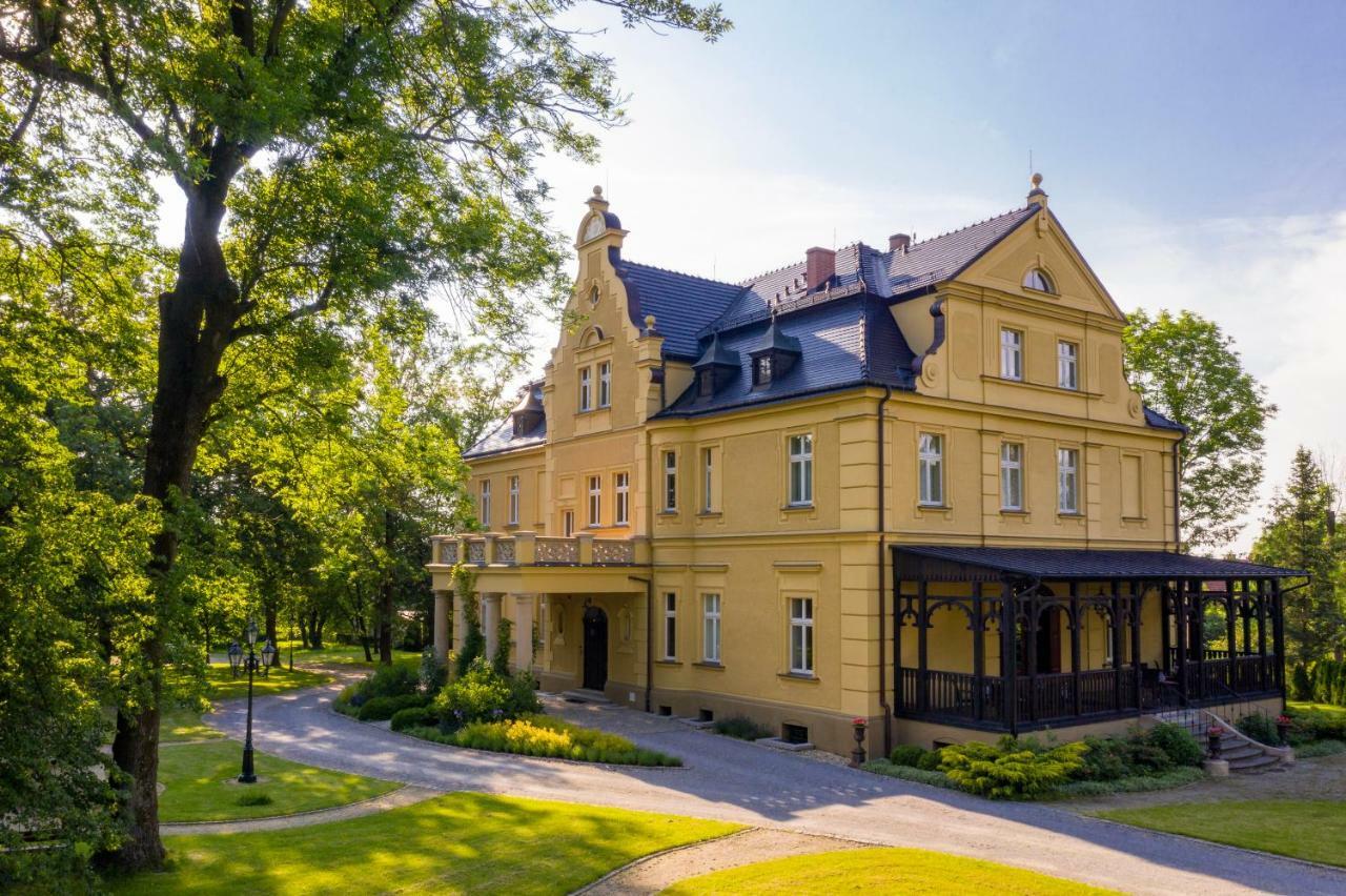 Palac Gruszow Swidnica  Exterior photo